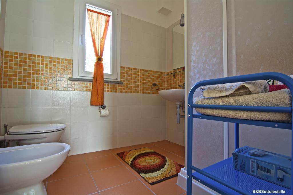 B&B Sotto Le Stelle Fano Bagian luar foto